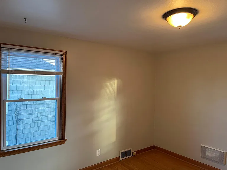 321 Crosby Ave #UPPER — Photo 9