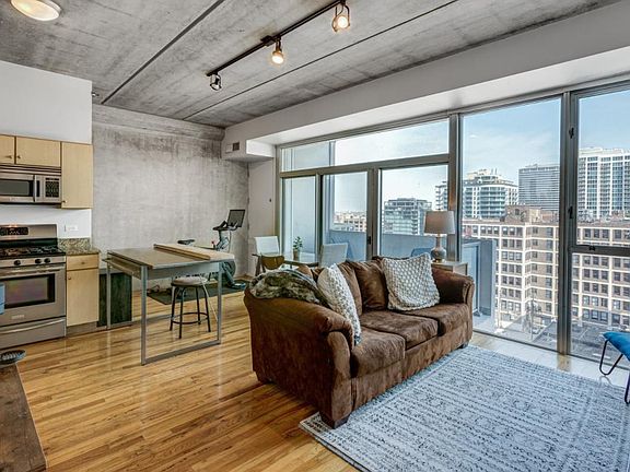 2nd image of 630 N Franklin St #9916