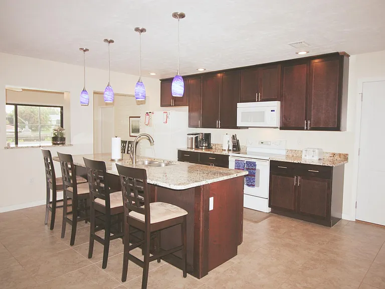 126 Severin Rd SE — Photo 26