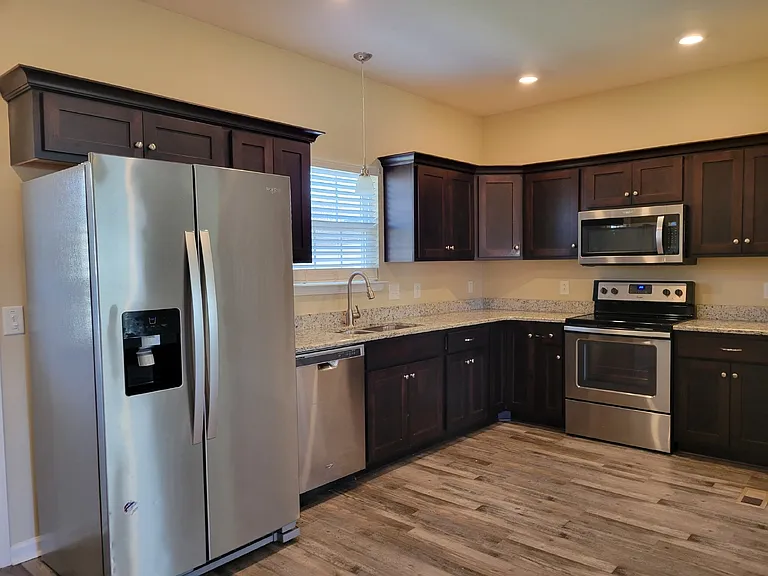 111 Calista Rd — Photo 7