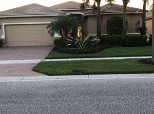 8221 Grand Messina Cir, Boynton Beach, FL 33472
