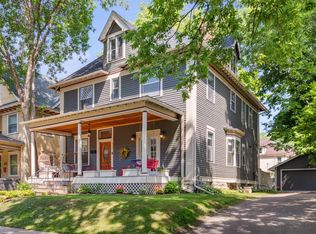 841 Laurel Ave, Saint Paul, MN 55104