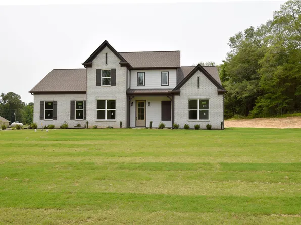 390 Centerline Roper Loop, Byhalia, MS 38611