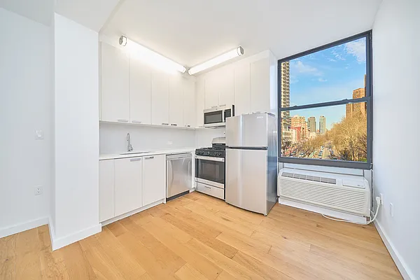 Rented by Living New York | media 1