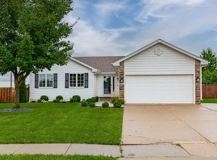 2022 NW Lakeside Dr, Ankeny, IA 50023