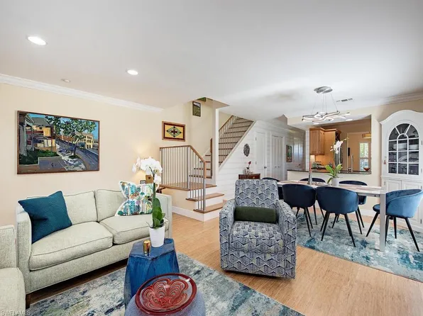 1090 6th ST S, NAPLES, FL 34102