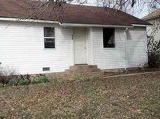 183 Catalpa Ln, Lebanon, MO 65536