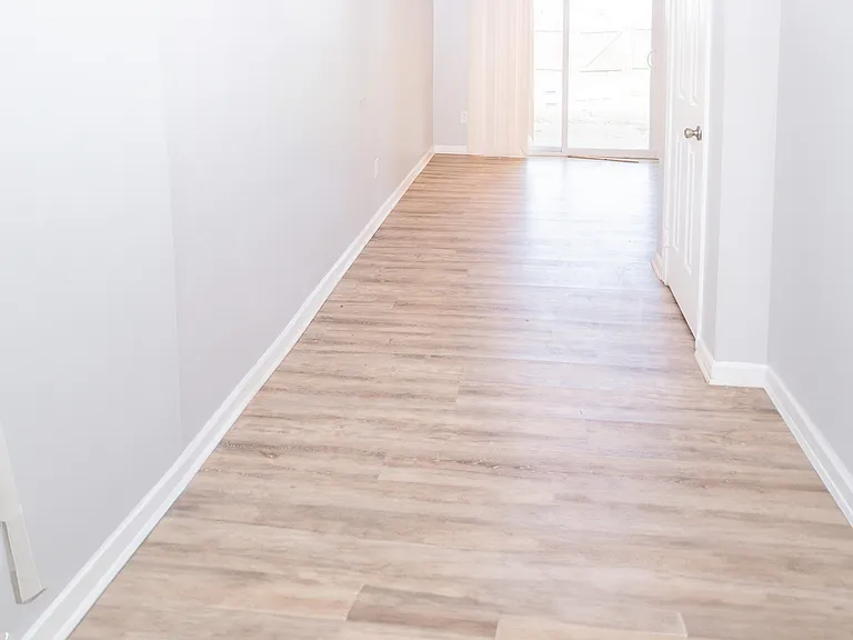 914 Ketch Ct — Photo 4