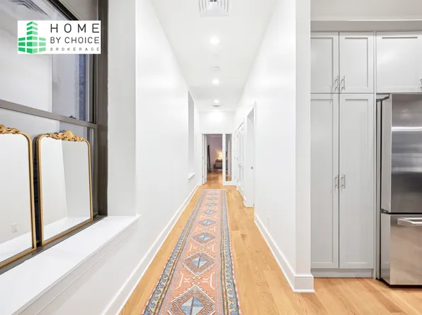 433 West Broadway image 8 of 17