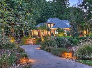 1121 Hudson Pl, Davidson, NC 28036