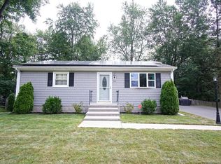 195 Kerry Dr, Springfield, MA 01118