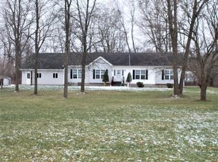 1422 W River Rd, Waterloo, NY 13165