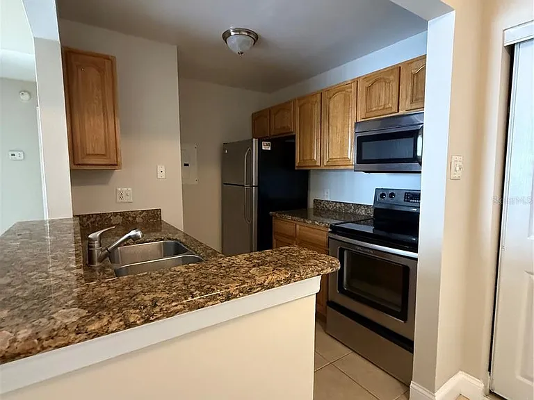 3831 Bowline Cir #204 — Photo 6
