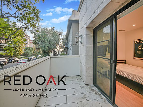 3rd image of 11649 Mayfield Ave #1A