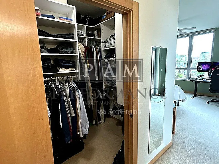 601 E Ogden Ave #601 — Photo 13
