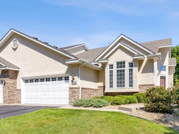 9012 Meadow Pl, Savage, MN 55378