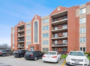 2321 183rd St #2SE, Homewood, IL 60430