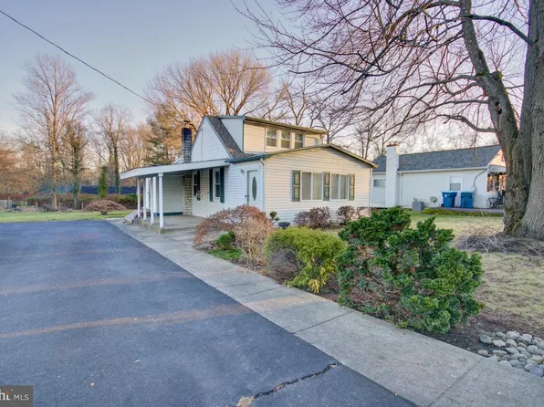 447 Avenue B, Horsham, PA 19044