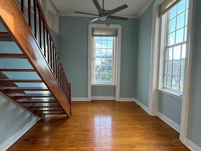 409 Madison Ave #303 — Photo 14