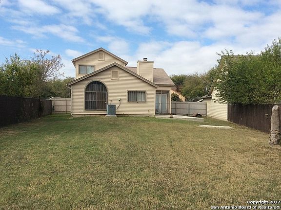 3rd image of 4202 Sunrise Creek Dr