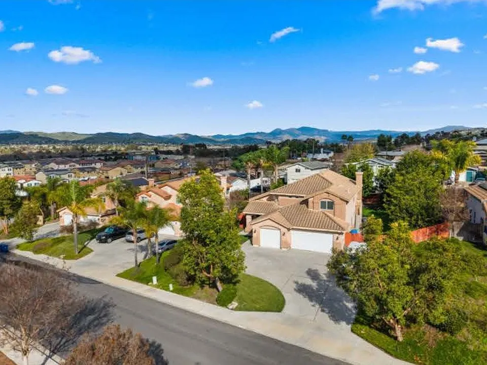 8569 Prospect Ct