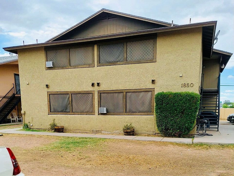 1st image of 1850 N Spring --