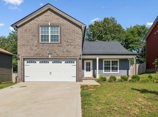 803 Lillian Grace Dr, Clarksville, TN 37043