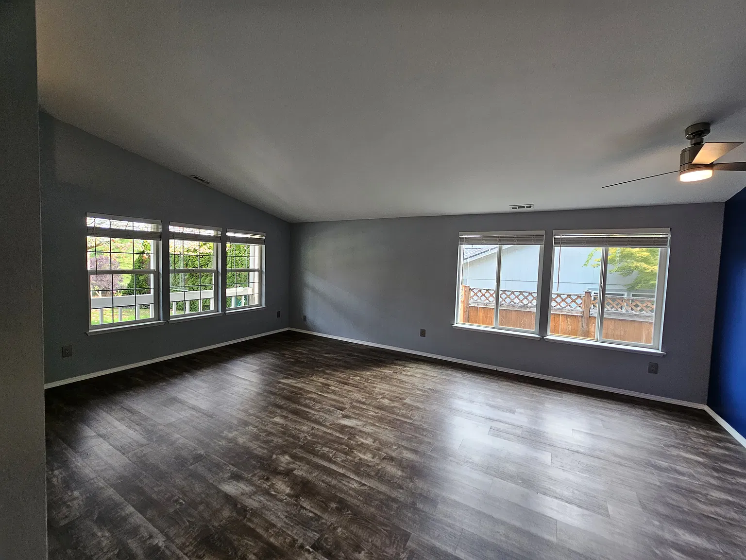 3 bed, 1300 sqft, $3,100 — Photo 4