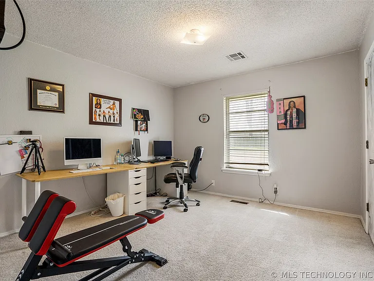8940 E 16th Pl — Photo 26