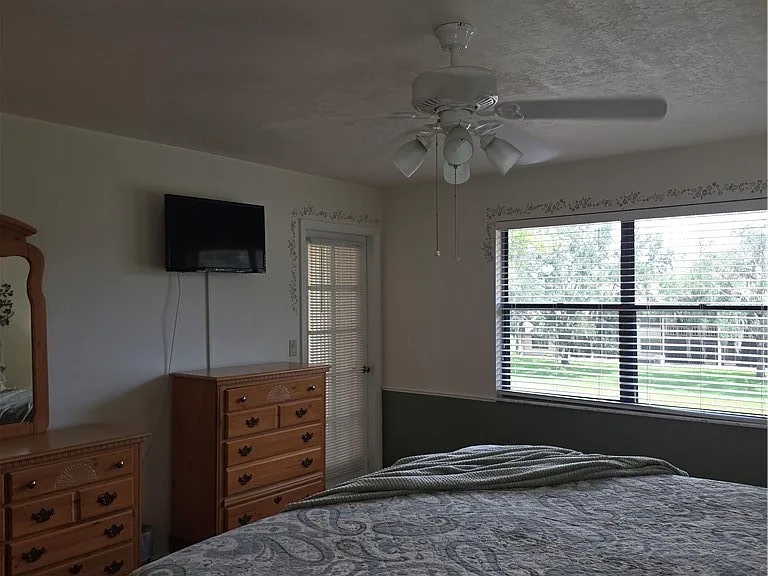 385 E Hartford St #5A — Photo 18