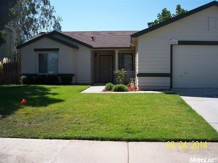 1st image of 814 Mackilhaffy Dr