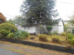 245 S Easy St, Rockaway Beach, OR 97136