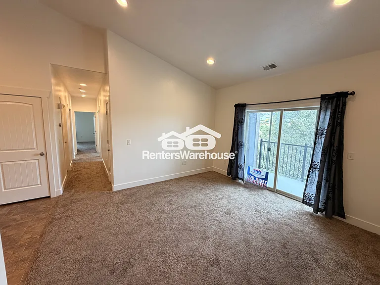 147 W Spring Hill Way — Photo 14