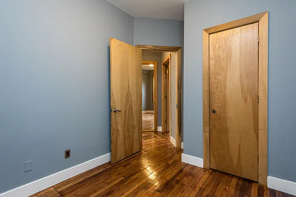 Rented by Nooklyn NYC LLC | media 35