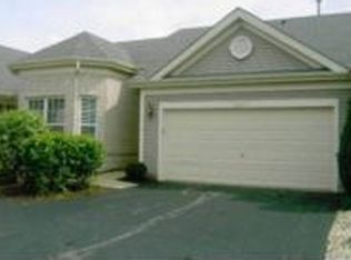 13317 S Bayberry Ln, Plainfield, IL 60544