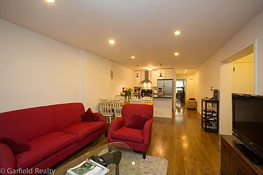 Rented by Garfield Realty 