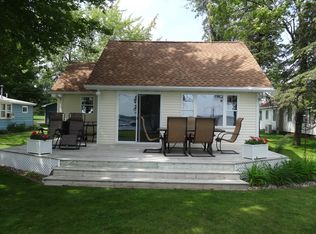 W4965 Stark Rd, Shawano, WI 54166