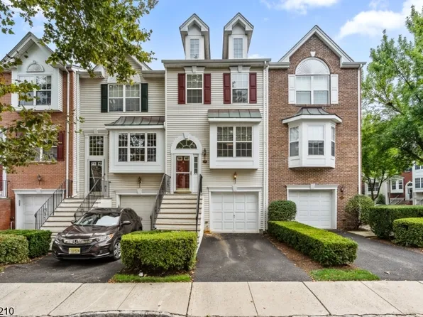 206 Barringer Dr, Nutley Twp., NJ 07110