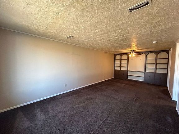 2nd image of 790 Randler Ave