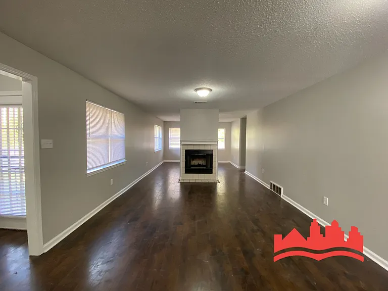 4444 Kings Valley Cv W — Photo 5