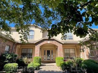 2673 N Miranda Ave APT 1, Fayetteville, AR 72703