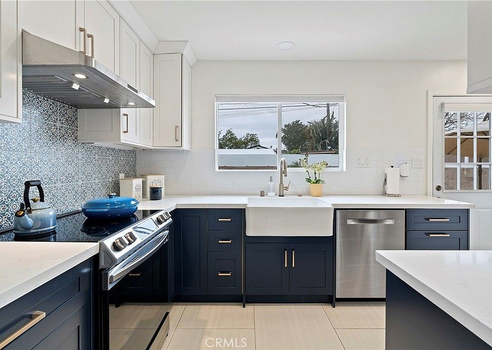 1st image of 8347 Katherine Ave