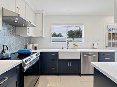 8347 Katherine Ave, Panorama City, CA, 91402