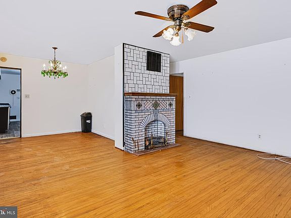 5th image of 35 Langdon Rd