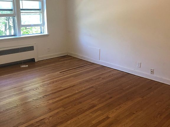 3rd image of 5433 W Martin Dr APT 305