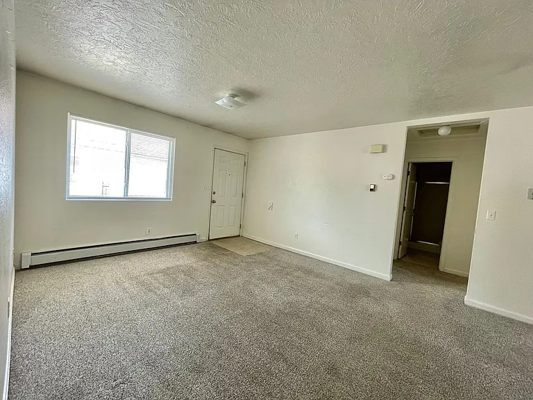 2117 9th Ave — Photo 30
