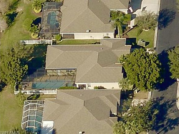 3rd image of 12806 Aston Oaks Dr
