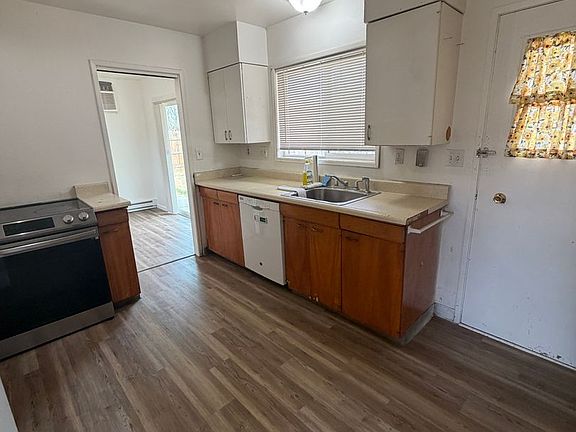 5th image of 8943 Craw Ln #A