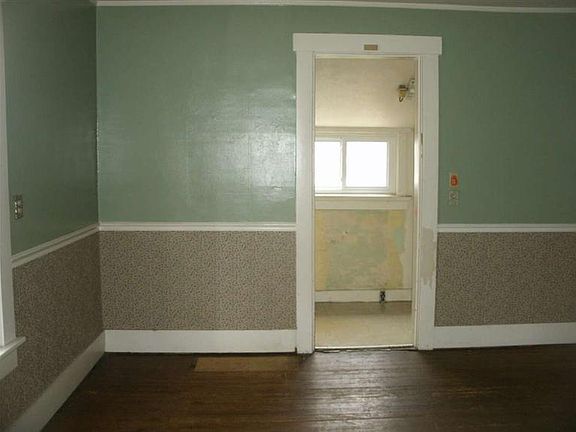 4th image of 318 Gunckel Ave