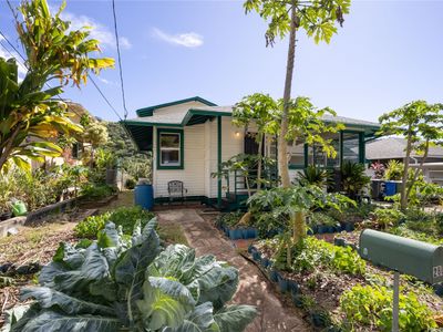 2601 Myrtle St, Honolulu, HI, 96816